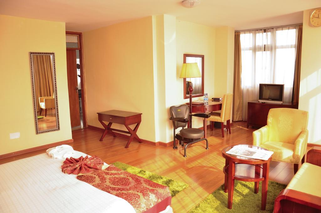 Churchill Addis Ababa Hotel Δωμάτιο φωτογραφία