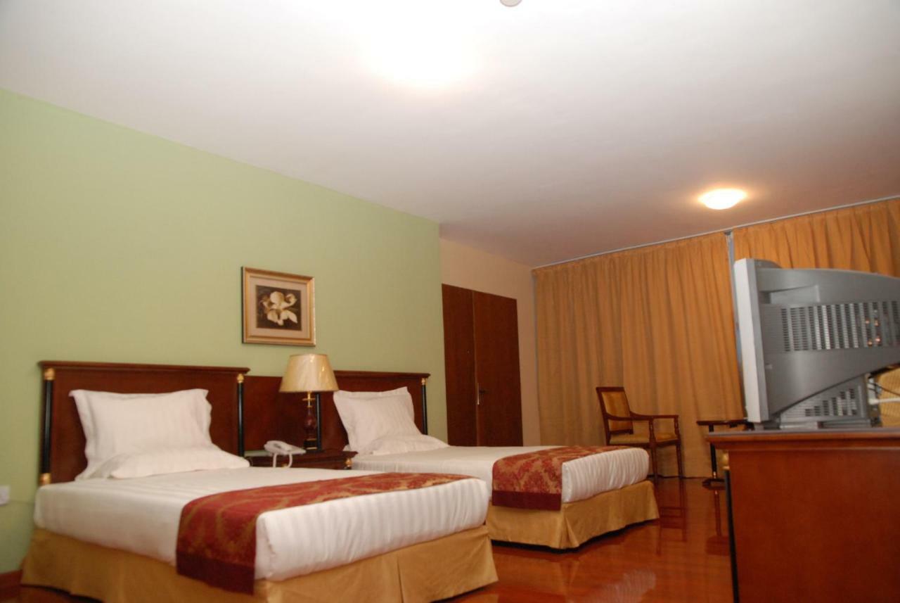 Churchill Addis Ababa Hotel Εξωτερικό φωτογραφία